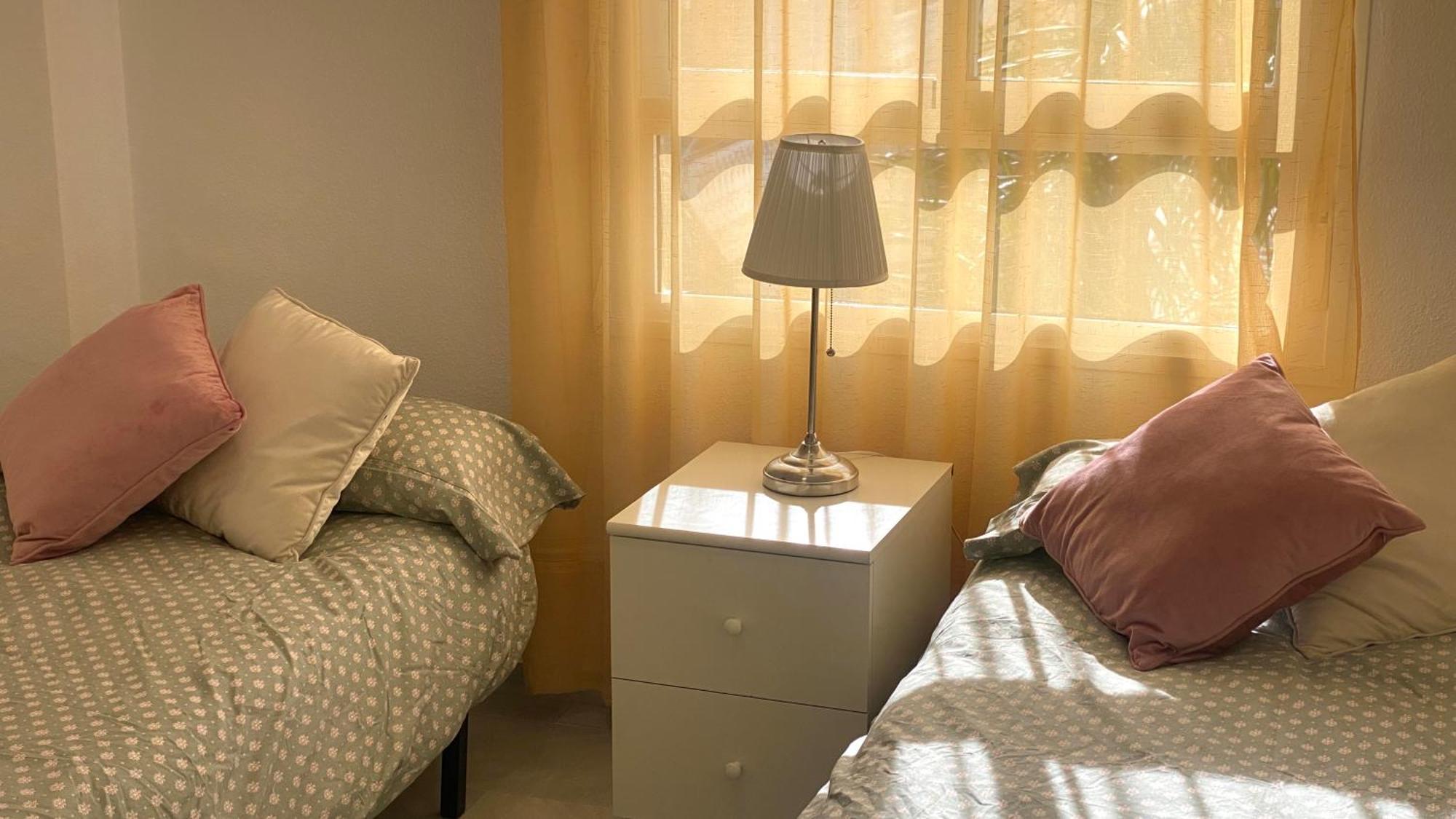 Carihuela Plaza Del Remo Lejlighed Torremolinos Eksteriør billede